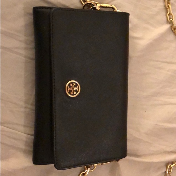 Tory Burch Handbags - Tory Burch Clutch